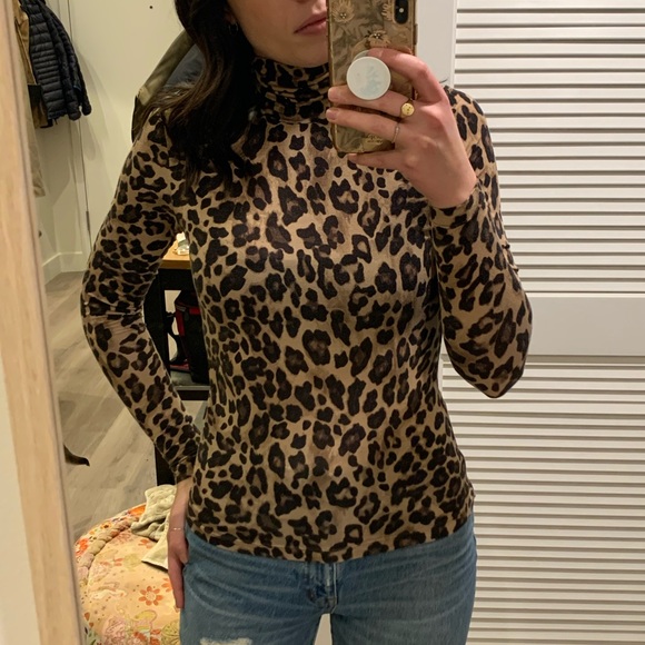 H&M Turtleneck - Picture 2 of 4